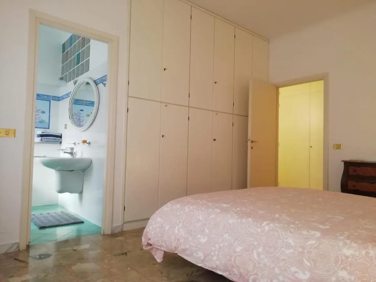 Questa Casa Non E Un Albergo Ciu-Atr 9390-9 Rome