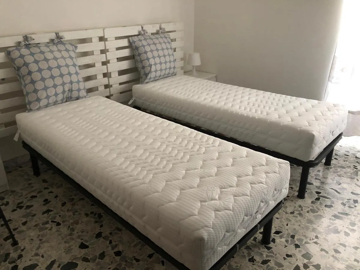 Apartment Questa Casa Non E Un Albergo Ciu-Atr 9390-9 Rome Italy