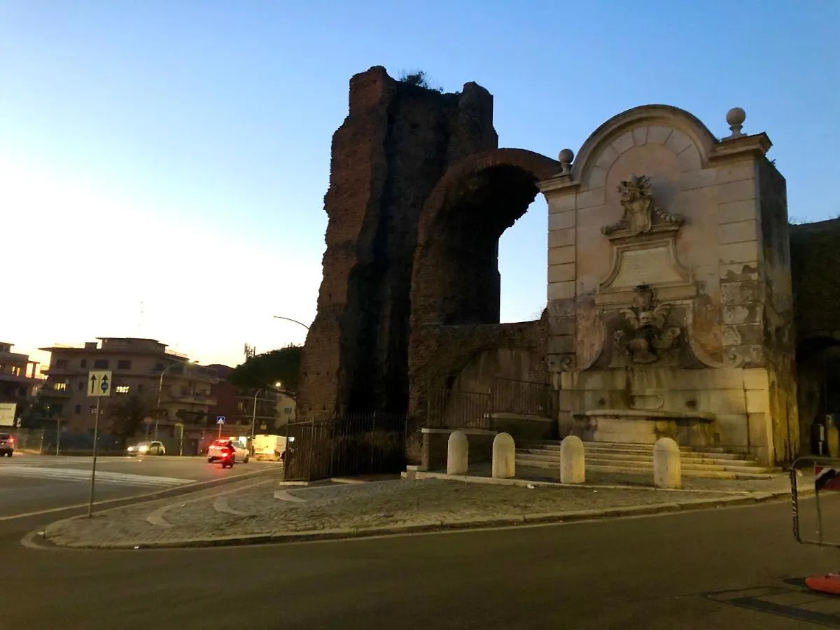 Questa Casa Non E Un Albergo Ciu-Atr 9390-9 Rome